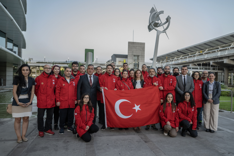 8. Ulusal Antarktika Bilim Seferi ekibi Şili'ye ulaştı